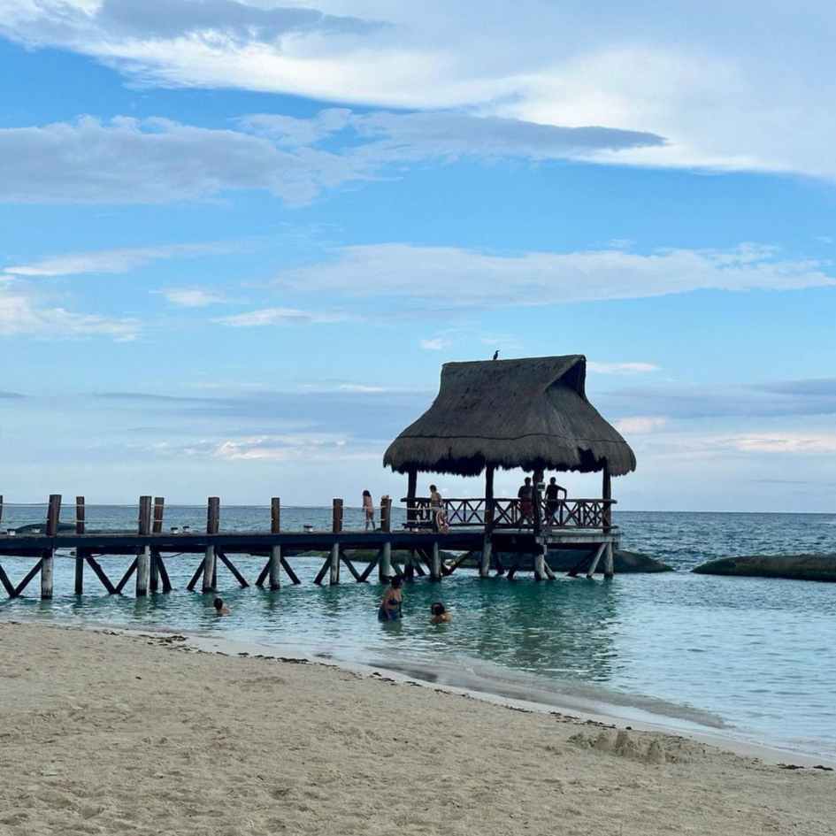palapa embarcadero playa xcalacoco